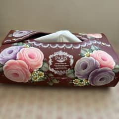 バラの花柄ティッシュボックス PARIS - メルカリ