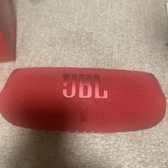 JBL CHARGE5 ポータブルスピーカー レッド 本体のサムネイル