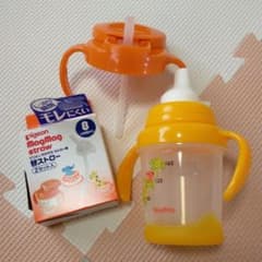 Pigeonマグマグ スパウト＆ストローマグセットのサムネイル