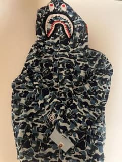 A BATHING APE シャークパーカー ブルーカモ - メルカリ