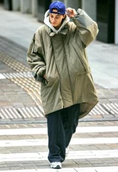 フリークスストア プリマロフト モンスターパーカー S - メルカリ