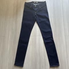 Levi's 711 SKINNY スキニーデニム 27インチのサムネイル
