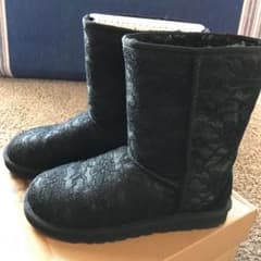 UGG ムートンブーツ お値引きしました！のサムネイル