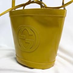 グッチ ショルダー バッグ デカロゴ 巾着 バケツ 2way イエロー 大容量