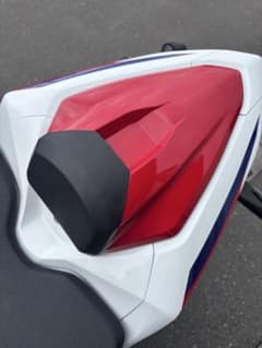 CBR1000RR-R　純正オプション　シングルシートカウルのサムネイル