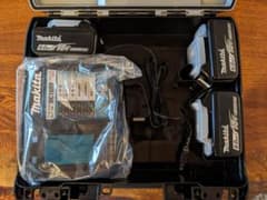 [専用出品]BL1860B 3個+DC18RF+ケース(TD173DRGXB)のサムネイル