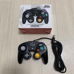 Switch用　ゲームキューブコントローラー 黒 有線　スマブラ仕様のサムネイル