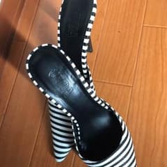 Thumbnail of GYDA ポインテッドトゥパンプス