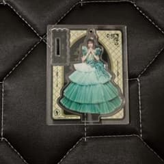 ガ*バ様 YUI アクリルスタンド ドレス衣装のサムネイル