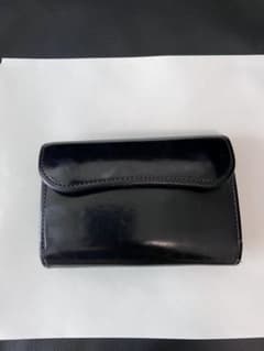 WILDSWANS 三つ折り財布 ブラック バーン 美品 - メルカリ