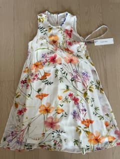 Calvin Klein タグ付き ノースリーブ 花柄 ホワイト ワンピースのサムネイル
