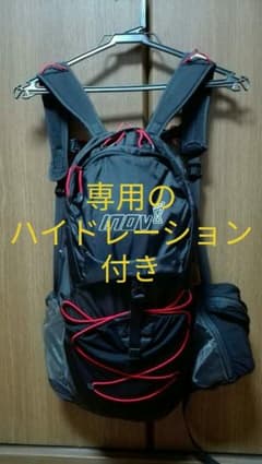 【Rk5様専用】値引き　美品　リュック　10L　ハイドレ付き　2Lのサムネイル