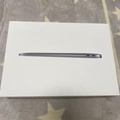 MacBook Air 13インチ　外箱のサムネイル