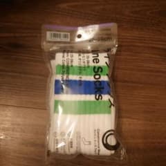 ファミリーマート ラインソックスのサムネイル