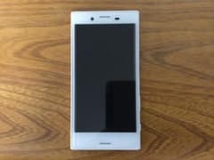 Xperia X Compact (F5321) しろ 32 GB SIMフリーのサムネイル