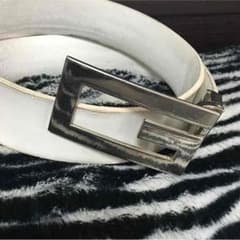 GUCCIベルトのサムネイル