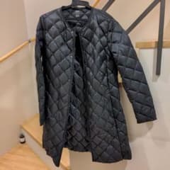 UNIQLO　ライトダウン　インナーダウンのサムネイル