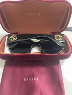 【美品】GUCCIラウンドサングラス ケース付のサムネイル