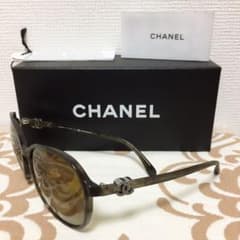 ☆CHANEL シャネル 深みのあるグリーンブラウンのココマークサングラスのサムネイル