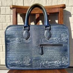 秩父市北海道 ベルルッティ 定価90万 ドラペ アンジュール 未使用級 楽天市場】ベルルッティ アンジュールミニの通販