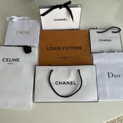 ハイブランド 紙袋 34枚 CHANEL - ハイブランド 紙袋 34枚の通販 by yh｜シャネルならラクマ