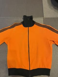 小松菜奈着用　adidasトラックジャケットのサムネイル