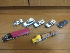 パトカー ミニカー 7台セットのサムネイル