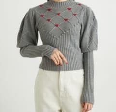 LILY BROWN モチーフ刺繍ニットトップスのサムネイル