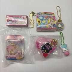 プリキュア ガチャガチャ チャーム 5種セットのサムネイル