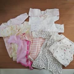 女の子　キルティング肌着　短肌着　ロンパース　ベストのサムネイル