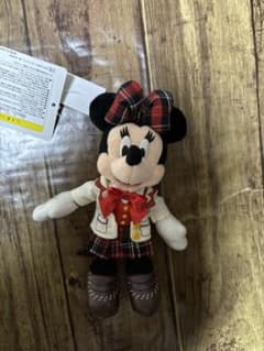 【新品タグ付】ディズニーリゾート 春キャン 制服 ミニー ぬいぐるみバッジのサムネイル
