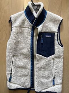 【超希少カラー】Patagonia XXS フリース・ボアベスト　ホワイトのサムネイル