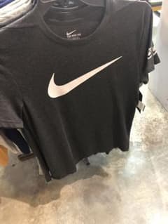NIKE ナイキ Tシャツのサムネイル