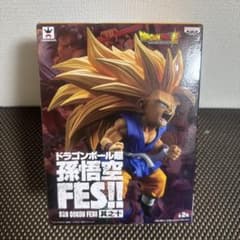 드래곤 볼 슈퍼 손오공 FES 슈퍼 사이어 인 3