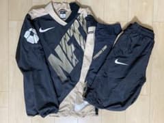 嘘喰い様 専用NIKE ピステ 上下セット ブラック ベージュ Sのサムネイル