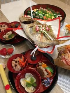 お食い初め　食器のサムネイル