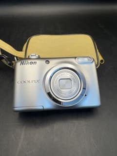 Nikon COOLPIX A10 シルバー ケース付き - メルカリ