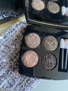 CHANEL レキャトルオンブルツイード 04ツイードブランエローズのサムネイル