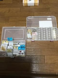 ハンドメイド材料入れ物付きのサムネイル