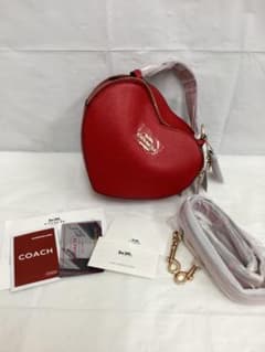 U-2183】COACH Heart Bag Red CE652 未使用品 - メルカリ