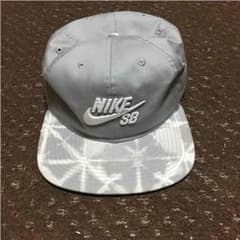 NIKE SBキャップのサムネイル