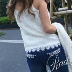 新品!タグつき　レディ　デニムのサムネイル