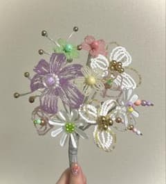 【さゆり様オーダー品】ビーズフラワー　ブーケのサムネイル