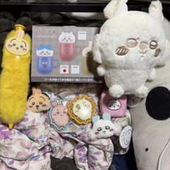 ちいかわ ぬいぐるみ マグカップ ポーチ まとめ売りのサムネイル