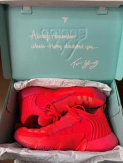 Adidas Trae Unlimited(アディダス トレイ・ヤングのサムネイル