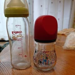 ピジョン 母乳実感 哺乳瓶のサムネイル