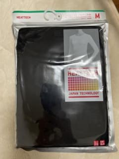 ユニクロ　ヒートテック　クルーネックT(長袖) Mのサムネイル
