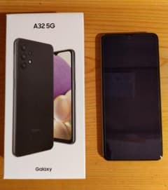 Galaxy A32 5G SCG08 ブラック　SIM解除　ガラスフィルム付きのサムネイル