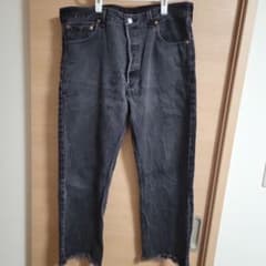 90's VINTAGE LEVI'S 501ブラックデニム先染めUSA製のサムネイル