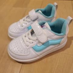 VANSスニーカーのサムネイル